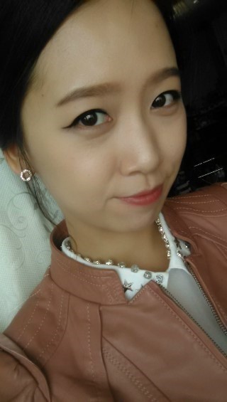 硅胶隆鼻+注射法打造鹅蛋脸+玻尿酸垫下巴整