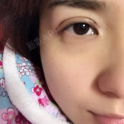 眼尾提升的自然型,没那么上扬