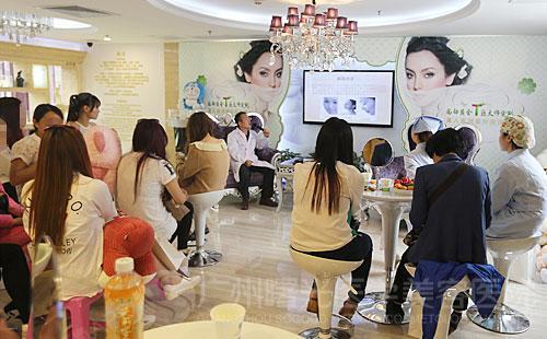 面部整形大师成铤助力曙光定制精美五官3月2