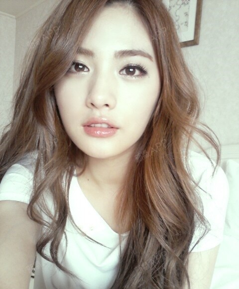 全球第一美nana林珍娜整容前后照片曝光:脸上基本_圈子-新氧美容整形